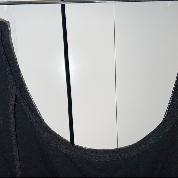 Joah Brown Black Long Sleeve - Picture 10 of 10